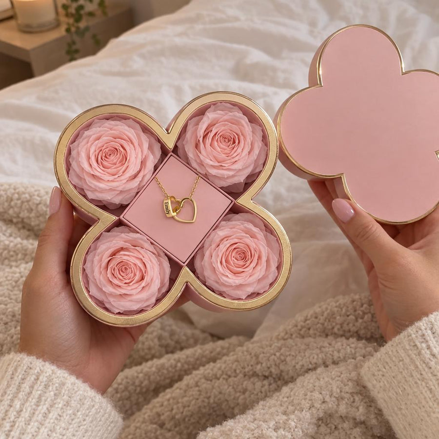 Rien Qu’à Nous